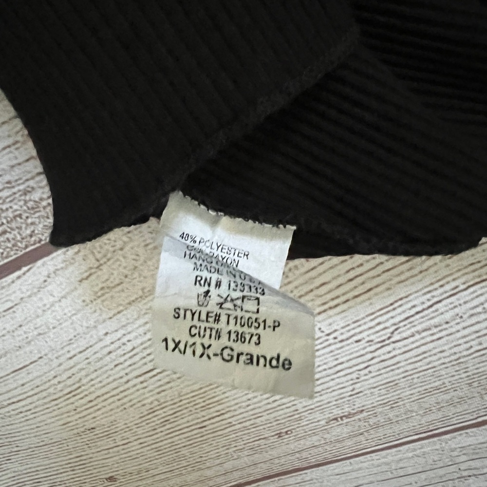 Better Be Ruffle Hem Ribbed Cropped Top - Picture 4 of 12
